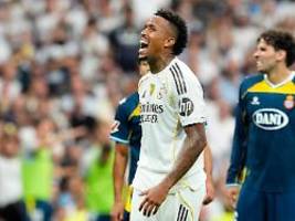 sonntagsschuss bricht bann: traumtor lässt bernabeu beben: real madrid baut perfekten start aus