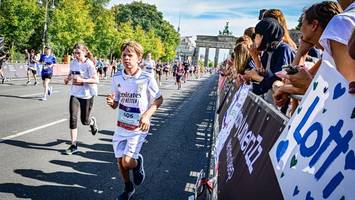 Berlin-Marathon: Generalprobe geglückt – Diese Promis laufen mit