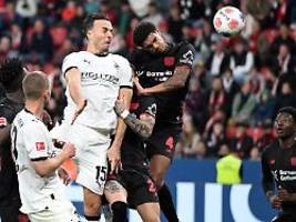 Ausgleich in der Nachspielzeit: Wiederbelebte Gladbacher erkämpfen Punkt bei Bayer 04