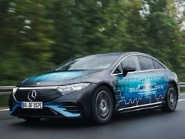 Reichweite wie ein Diesel: Mercedes erprobt den Feststoffakku im EQS - 1200 Kilometer ohne Halt