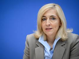 Gesetzliche Krankenversicherung: SPD macht Druck auf die Gesundheitsministerin