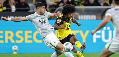Fußball-Bundesliga: Borussia Dortmund schlägt VfL Wolfsburg und bleibt den Bayern auf den Fersen