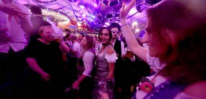 Oktoberfest: Überfüllung, Hitze und ein Todesfall auf der Wiesn