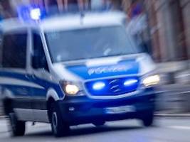 Polizei, Rettung, Feuerwehr: Blaulicht und Sirene: So reagieren Autofahrer richtig