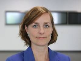 SPD-Kandidatin angenommen: Ausschuss schlägt Emmenegger für Verfassungsgericht vor