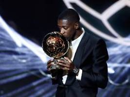 Supertrainer Flick geht leer aus: Ballon d'Or: PSG-Superstar Dembélé sticht Wunderkind Lamine Yamal aus