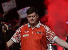 Vierter Deutscher mit Titel: Erster Sieg auf Darts-Tour macht Niko Springer fassungslos
