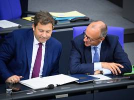Bundesregierung: Merz verteidigt seinen Vize