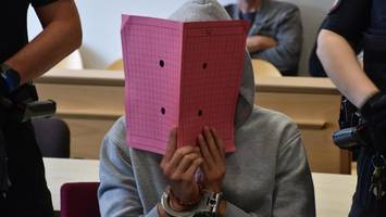 „schreckliches ist passiert“: schwuler freier bei sex-date erstochen