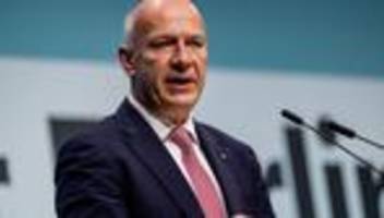 Ministerpräsidentenkonferenz: Wegner fordert mehr Langstreckenflüge für den BER