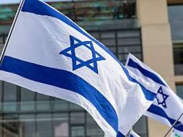 Ist unhaltbar und unerträglich: Fürther Lokal sorgt mit israel-feindlichem Plakat für Eklat