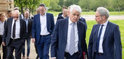 Mecklenburg-Vorpommern: Staatssekretär Wolfgang Schmülling weist Untreuevorwurf zurück