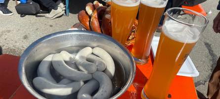 Eine Tradition endet: Letztes Weißwurstessen am Donnerstag in Baindlkirch