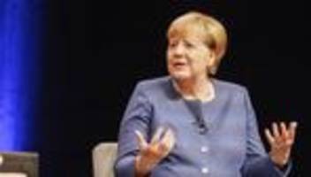 Bundesregierung: Merkel lobt Merz – äußert aber auch Kritik