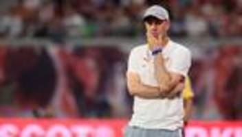 fußball-bundesliga: rb leipzig entwickelt erfolgreich neuen teamgeist