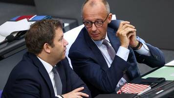 Editorial: Das Herbstlaub der Reformen