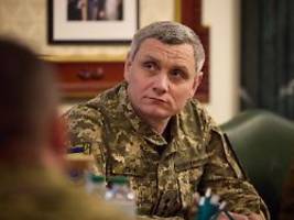Seit Anfang Sommer ...: Ukrainischer Armeechef berichtet von neuer russischer Strategie