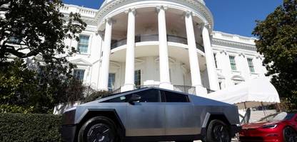 Tesla drängt Trump-Regierung, an Abgasregeln festzuhalten