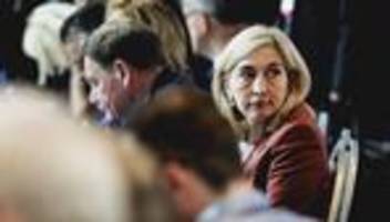 nina warken: kann sie das schaffen?