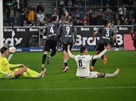 Irres 10-Tore-Spektakel: Mönchengladbach kann Halbzeit aus der Hölle nur fast noch reparieren