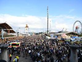 Sicherheitskonzept greift: Wiesn-Gelände musste wegen Überfüllung schließen
