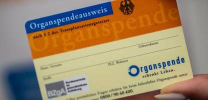 Organspende: Mehr als 8000 Menschen in Deutschland warten auf ein Spendeorgan
