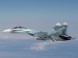 SPD spricht von letztem Mittel: CSU-Politiker Florian Hahn fordert Abschuss russischer Kampfjets