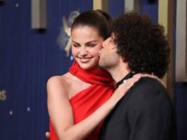 Taylor Swift als Blumenmädchen: Millionen herzen Hochzeit von Selena Gomez
