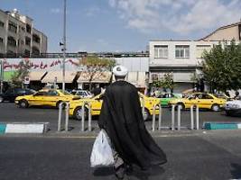 Teheran: Rechtlich unbegründet: Iran kündigt entschlossene Antwort auf Atom-Sanktionen an