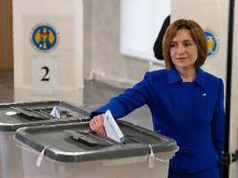 Wahl unter Störfeuer aus Moskau: Proeuropäische Regierungspartei in Moldau vorn