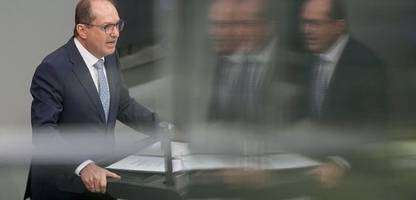 Alexander Dobrindt peilt Einigung mit Syrien über Abschiebungen noch 2025 an