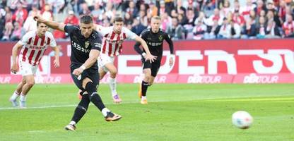 Bundesliga: VfB Stuttgart siegt gegen den 1. FC Köln - Ein Elfmeter ist es auch, wenn der Spieler nicht fällt