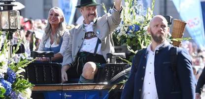 Markus Söder: Söder performt Wiesn-Hit