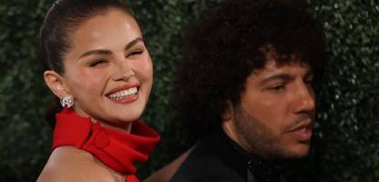 Selena Gomez veröffentlicht Fotos ihrer Hochzeit mit Benny Blanco