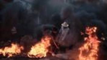 Madagaskar: Präsident von Madagaskar entlässt Regierung nach Protesten