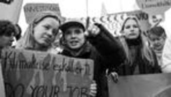 Wirtschaftspodcast: Ist das eine Blase?: Vergisst die Politik die junge Generation?