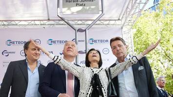 Harald-Juhnke-Platz am Kudamm: Das alte West-Berlin auf den Beinen