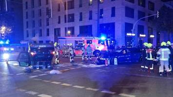 Schwerer Unfall in Gesundbrunnen – Auto landet auf dem Dach