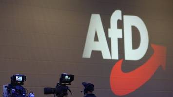 „Halt du die Fresse“: AfD-Bürgerdialog eskaliert vor laufender Kamera