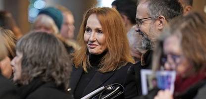 J.K. Rowling: Autorin greift Emma Watson öffentlich an