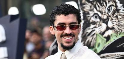 Bad Bunny wird bei Super-Bowl-Halbzeitshow 2026 auftreten