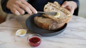 Hohes Cholesterin: Diese Lebensmittel sind schädlich
