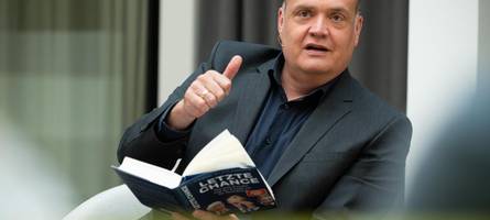 Stellen Sie Ihre Fragen an Robin Alexander