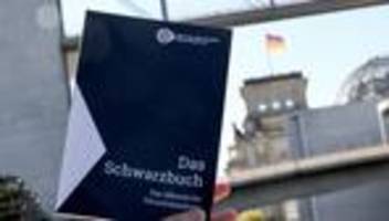 Öffentliche gelder: steuerzahler-schwarzbuch: brücke ins nichts und teure tiere