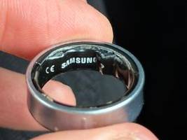 Youtuber in der Klemme: Geschwollener Galaxy-Ring-Akku löst Notfall am Flughafen aus