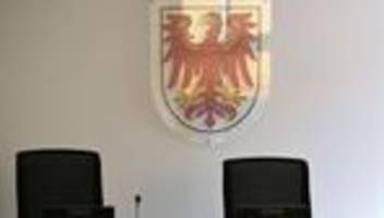Prozessauftakt: Vorwurf Vergewaltigung - Angeklagter räumt Tat ein