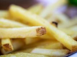 kampf gegen fettleibigkeit: briten setzen werbeverbot für junk food um