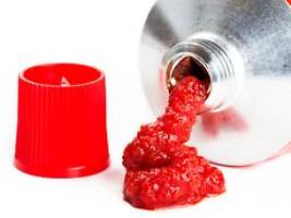 Schimmel & Pestizide inklusive: Nur ein Tomatenmark ist gut