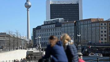Wildes Herbst-Wetter in Berlin: Bibber-Nächte, aber Wärme am Tag