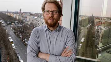 „enorme dimension“: stadtrat rettet mieter vor wasser-ausfall